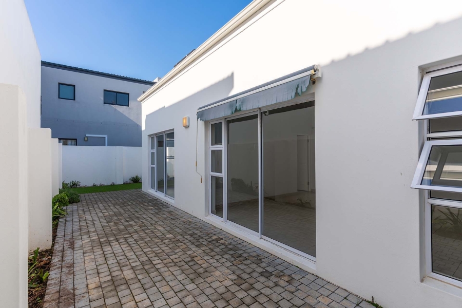 4 Bedroom Property for Sale in Sagewood Western Cape